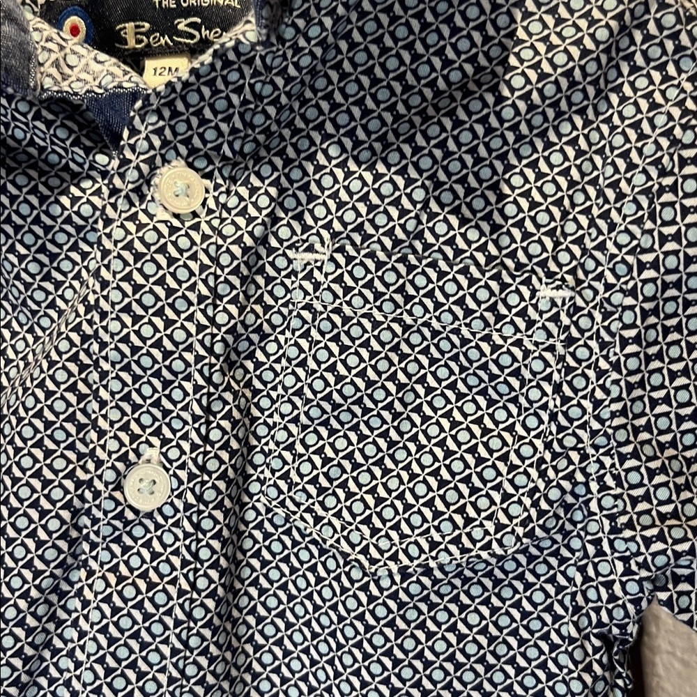 Ben Sherman Baby Boy’s Button up Pattern Shirt Size 12 Months - Picture 3 of 7